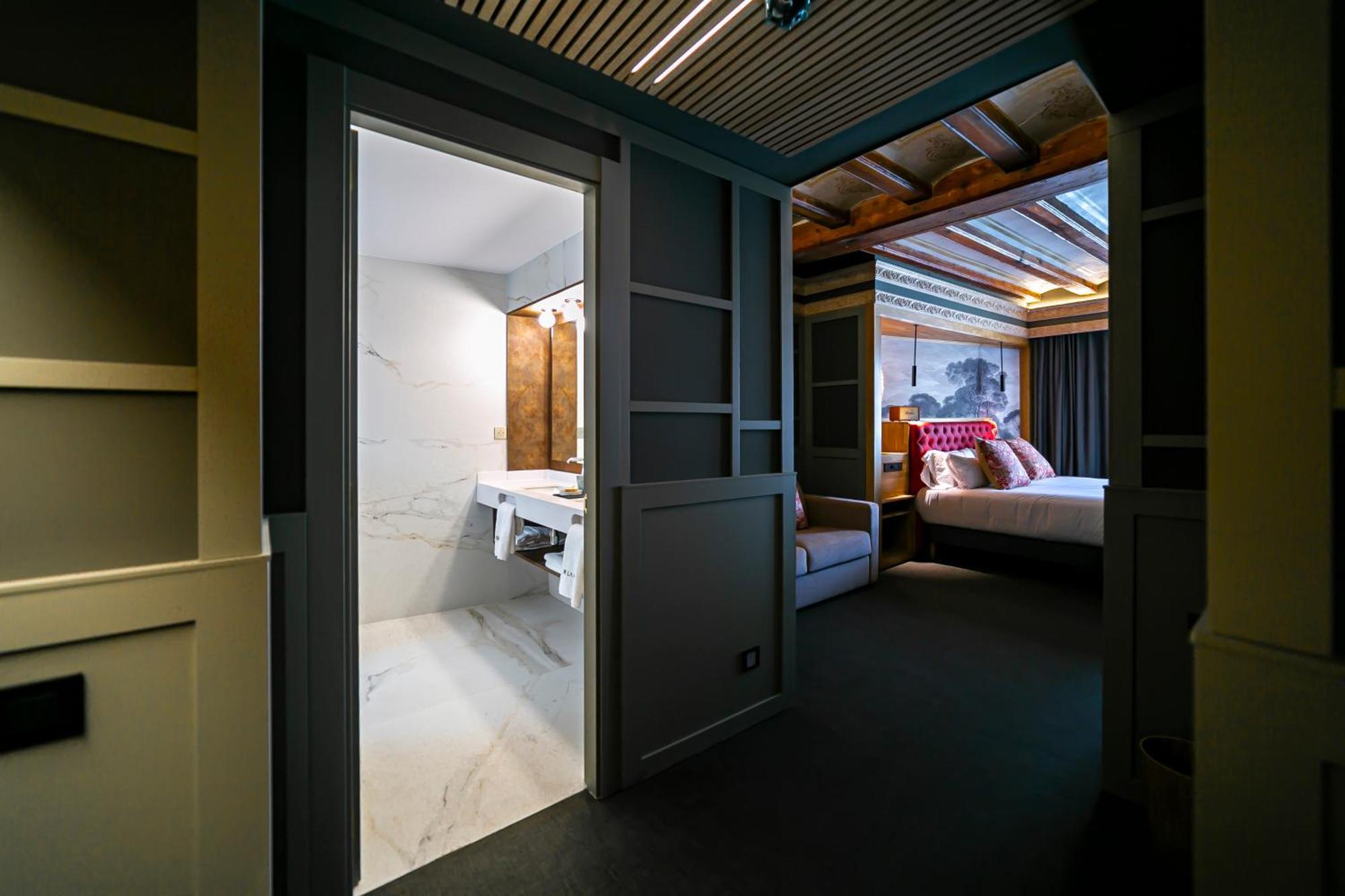 Hotel La Pau 4 Sup Barcelona Ngoại thất bức ảnh