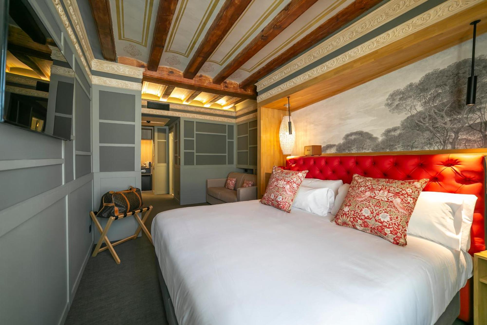 Hotel La Pau 4 Sup Barcelona Ngoại thất bức ảnh
