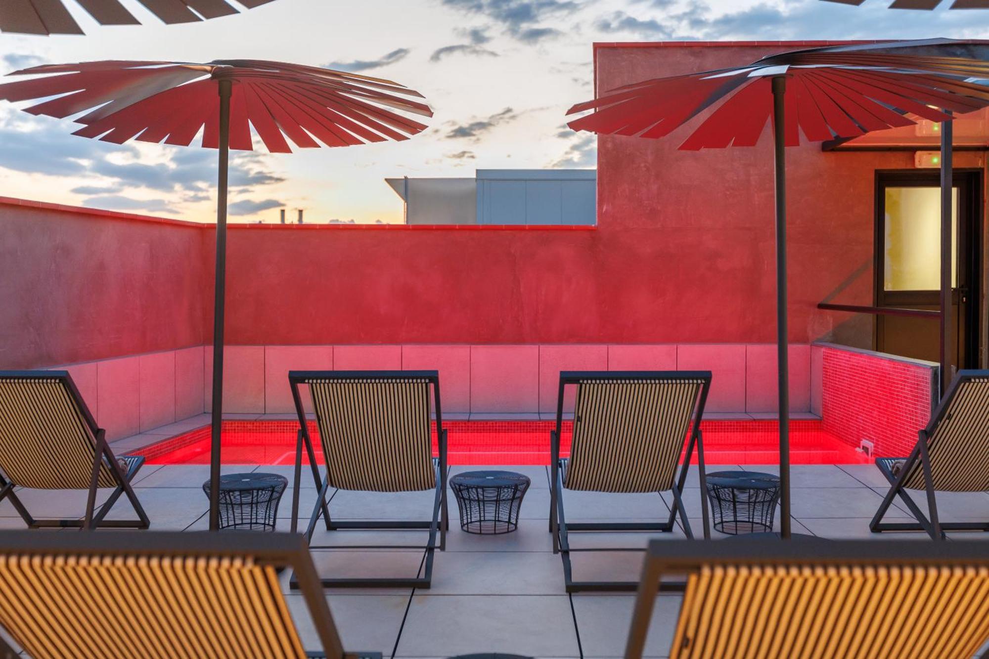 Hotel La Pau 4 Sup Barcelona Ngoại thất bức ảnh